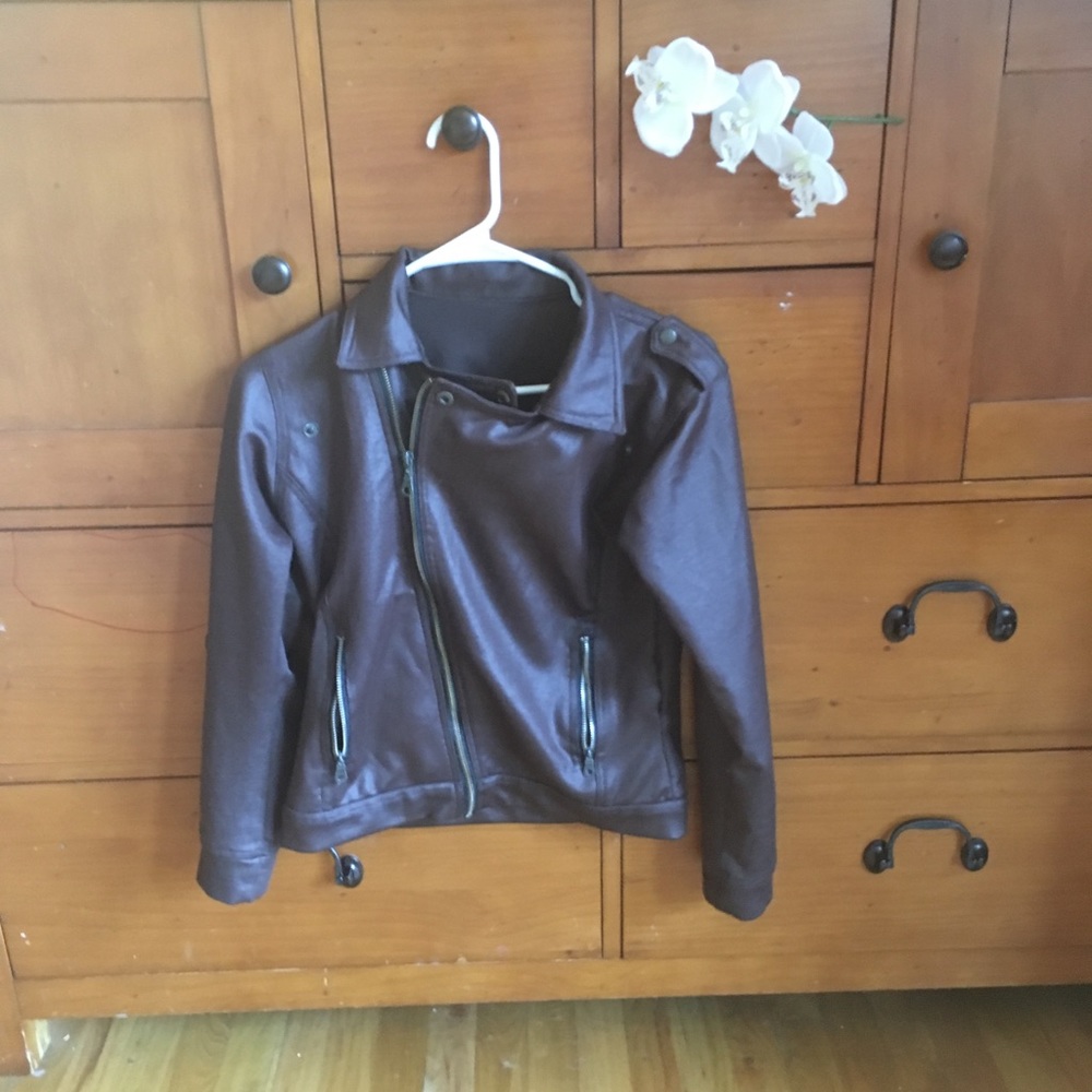 Faux leather jacket - Picture 2 of 3